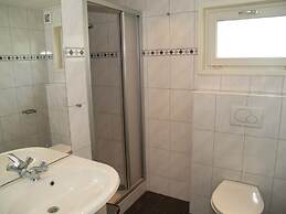 Modern Chalet With Wifi in the Green Achterhoek