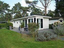 Modern Chalet With Wifi in the Green Achterhoek