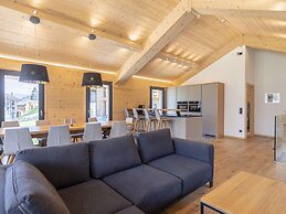 Luxury Chalet in Ennsling near Schladming with Private Spa