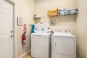 Luxury Modern Home With CDC Cleaning Standards, 2 Miles From Disney #6