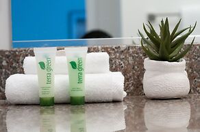 Abode Memphis - Downtown Madison Ave