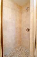 Abode Memphis - Downtown Madison Ave