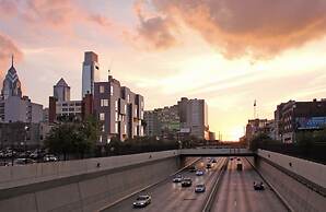 Abode Philadelphia - Center City Convention Center