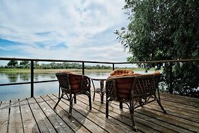 AZIMUT Hotel Volga Astrakhan