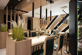 Family Hotel Business Club