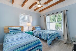 Island Gem B 2 Bedroom Villa by RedAwning