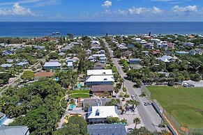 Island Gem B 2 Bedroom Villa by RedAwning