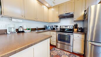 Sierra Park Villas 11 Spacious and Bright, Walk to Shops, Restaurants,