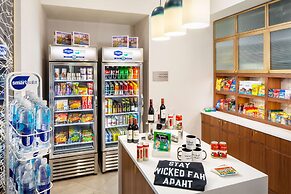 Homewood Suites by Hilton Boston Seaport District