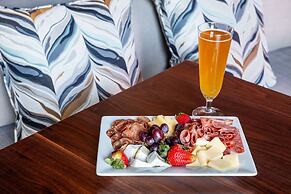 Homewood Suites by Hilton Boston Seaport District