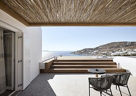 Amazon Mykonos Resort & Spa