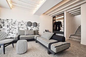 Amazon Mykonos Resort & Spa