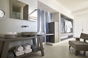 Amazon Mykonos Resort & Spa