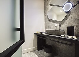Amazon Mykonos Resort & Spa