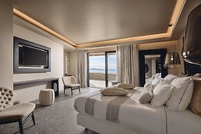 Amazon Mykonos Resort & Spa