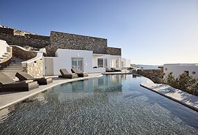 Amazon Mykonos Resort & Spa