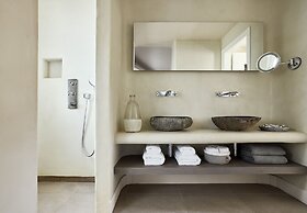Amazon Mykonos Resort & Spa