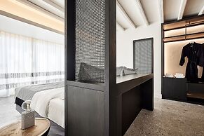 Amazon Mykonos Resort & Spa