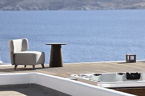Amazon Mykonos Resort & Spa