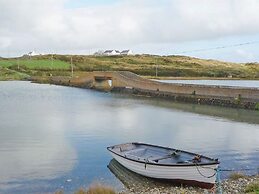 Old Barn Cottage Heir Island by Trident Holiday Homes