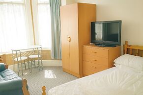 2 Berth, First Floor Flat, Glen Villa 4