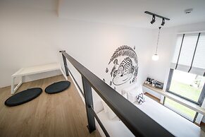 Blu Monkey Hub & Hotel Ranong