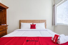 RedDoorz near Ciputra World 3