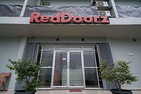 RedDoorz near Exit Toll Sirkuit Sentul