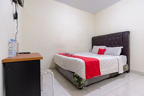 RedDoorz @ Medan Johor 2