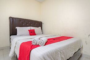 RedDoorz @ Medan Johor 2