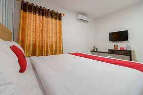 RedDoorz Plus @ Cemara Asri Medan