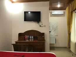 RedDoorz near XT Square 3