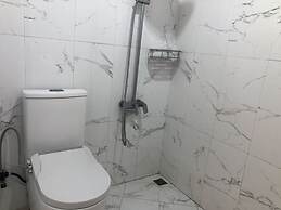 RedDoorz near XT Square 3