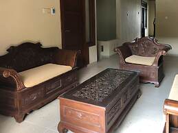 RedDoorz near XT Square 3