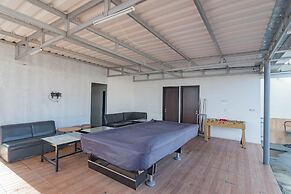 RedDoorz Plus @ Doorman Guest House