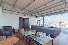 RedDoorz Plus @ Doorman Guest House