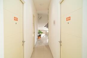 Sans Hotel Kupang Indah Surabaya