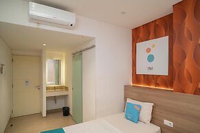 Sans Hotel Kupang Indah Surabaya