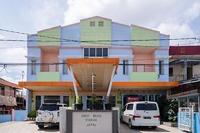 RedDoorz Syariah near Taman Siring 2