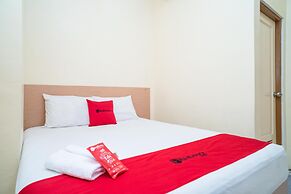 RedDoorz Syariah near Taman Siring 2