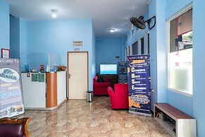 RedDoorz Syariah near Taman Siring 2