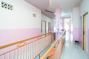 RedDoorz Syariah near Taman Siring 2