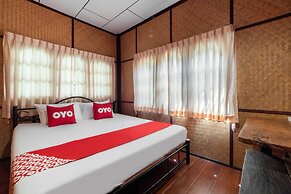 OYO 1143 Phet Luran Thai Resort Kohchang