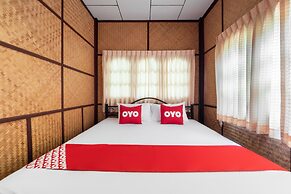 OYO 1143 Phet Luran Thai Resort Kohchang