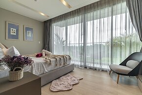 Diamond Condo by Villacarte