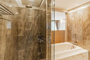 Diamond Condo by Villacarte