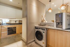 Diamond Condo by Villacarte