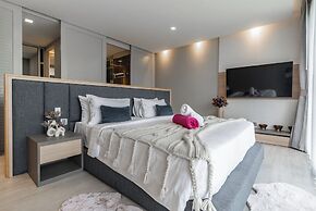 Diamond Condo by Villacarte