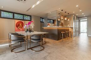 Diamond Condo by Villacarte