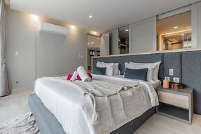 Diamond Condo by Villacarte